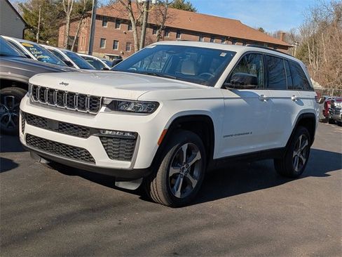 New 2026 Jeep Grand Cherokee Limited image 6