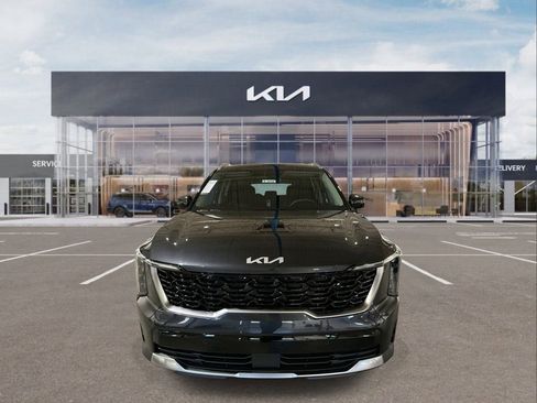 New 2026 Kia Sorento S image 3