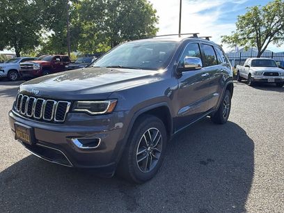 Used 2017 Jeep Grand Cherokee Limited w/ Luxury Group II