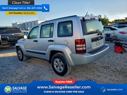 Used 2011 Jeep Liberty Sport image 3