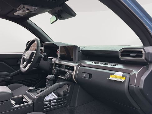 New 2026 Toyota Tacoma TRD Sport AWD/4WD image 9