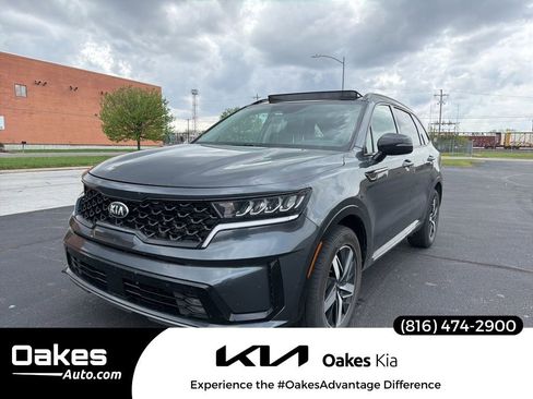Used 2021 Kia Sorento EX w/ Panoramic Sunroof Package image 1