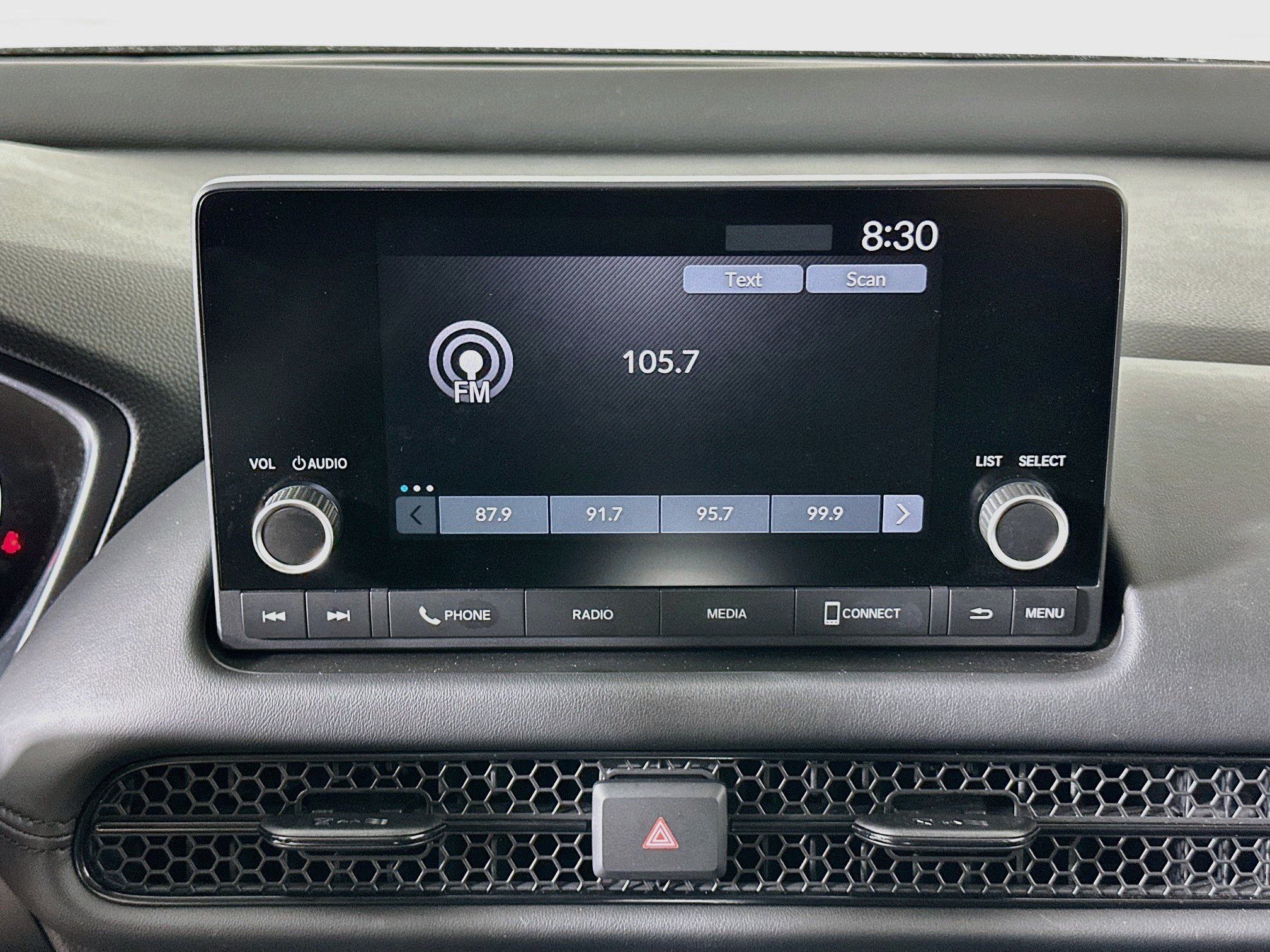 Used 2025 Honda HR-V LX image 19