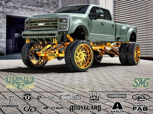 Used 2024 Ford F450 Platinum image 1