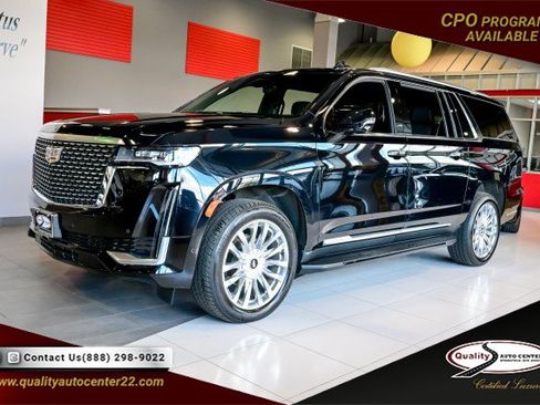 Used 2023 Cadillac Escalade ESV Premium Luxury AWD/4WD image 1
