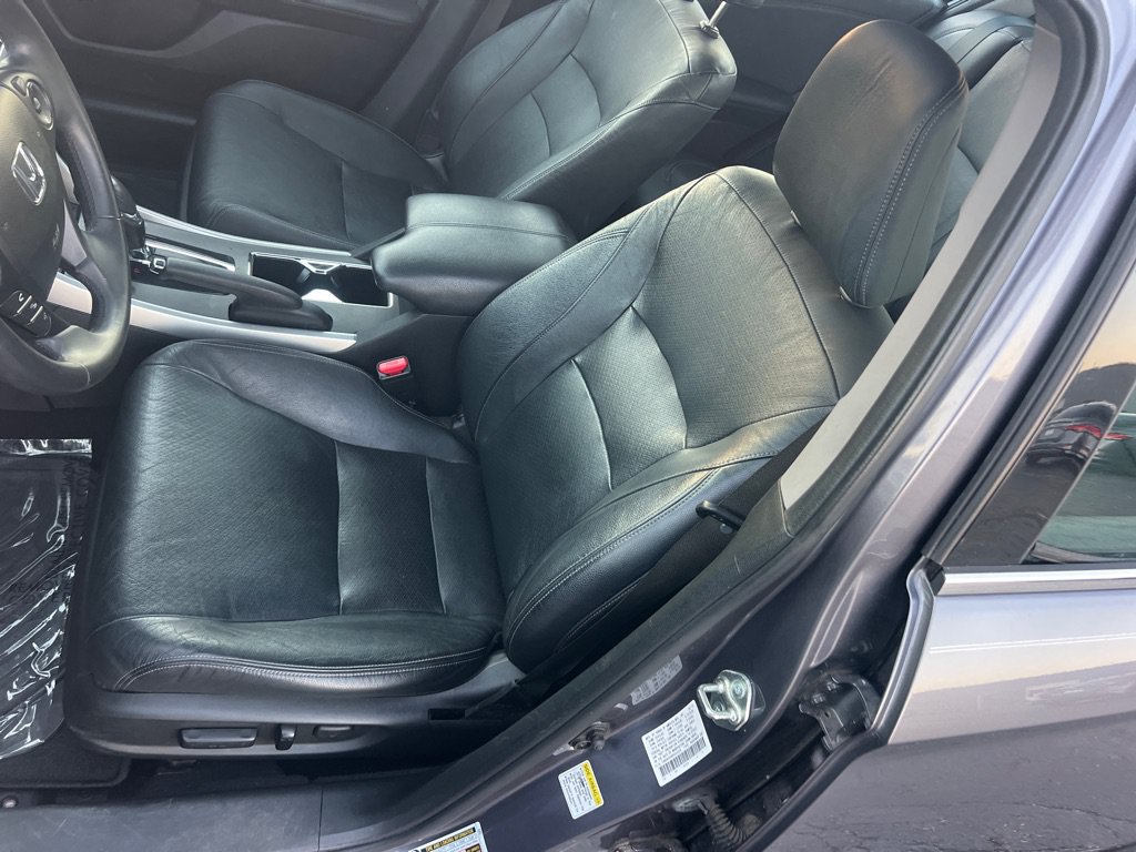 Used 2015 Honda Accord EX-L image 11