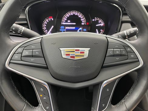 Used 2017 Cadillac XT5 Luxury w/ Driver Awareness Package AWD/4WD image 20