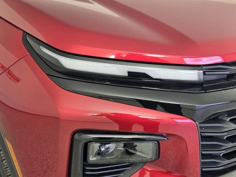 New 2026 Chevrolet Traverse LT w/ Midnight/Sport Edition FWD image 9