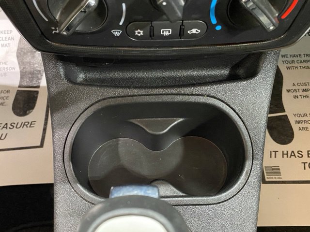 Used 2009 Pontiac G5 w/ Sun And Sound Package FWD image 36