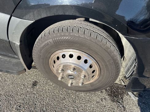 Used 2021 Mercedes-Benz Sprinter 3500 image 38