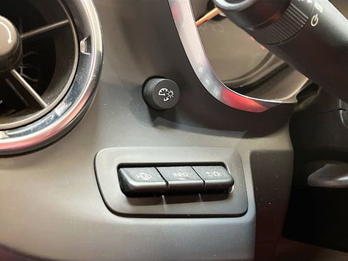 Used 2023 Chevrolet Camaro SS RWD image 10