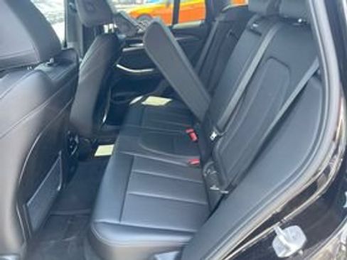 Used 2024 BMW X3 xDrive30i w/ Premium Package AWD/4WD image 10