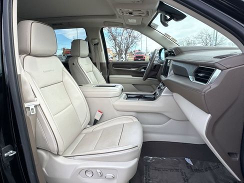 Certified 2021 GMC Yukon Denali image 30