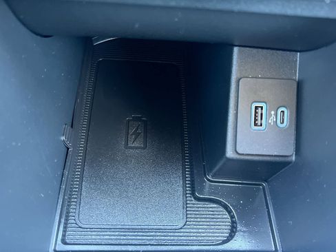 Used 2024 Ford Edge Titanium w/ Equipment Group 301A image 30