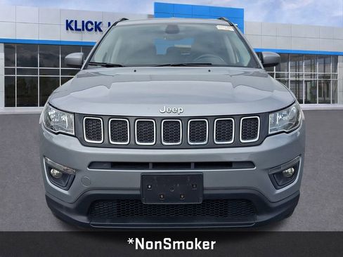 Used 2018 Jeep Compass Latitude w/ Popular Equipment Group image 2