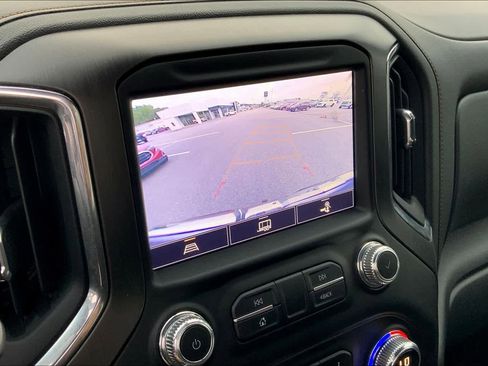 Used 2022 GMC Sierra 1500 AT4 w/ AT4 Premium Package image 28