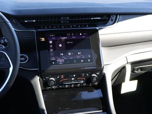 New 2026 Jeep Grand Cherokee Laredo X image 13