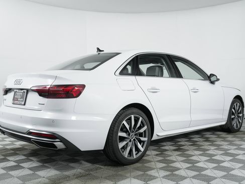 Used 2022 Audi A4 2.0T Premium w/ Convenience Package image 7