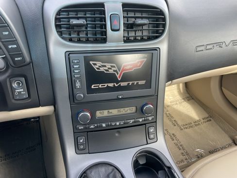 Used 2007 Chevrolet Corvette Coupe w/ Preferred Equipment Group image 11