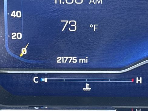 Used 2025 Chevrolet Silverado 2500 ZR2 w/ Technology Package image 23