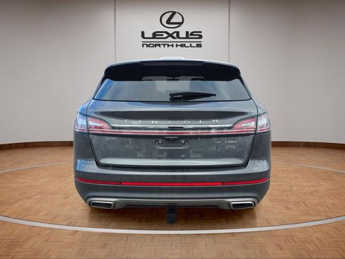 Used 2020 Lincoln Nautilus Reserve w/ Equipment Group 201A image 6