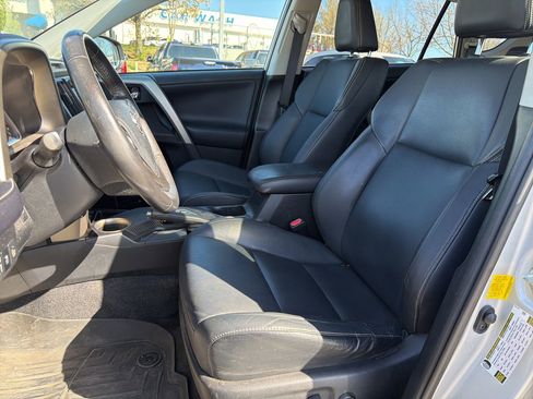 Used 2013 Toyota RAV4 Limited image 7