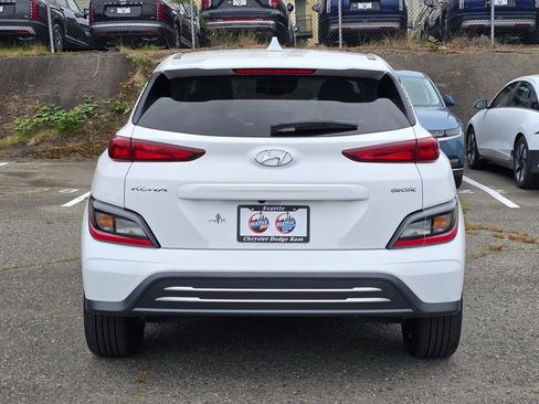 Used 2023 Hyundai Kona SE FWD image 6
