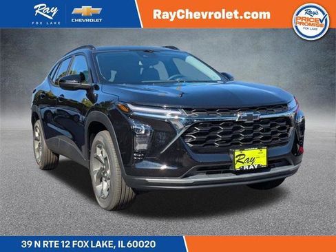 New 2026 Chevrolet Trax LT w/ Driver Confidence Package image 1