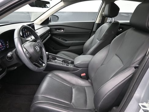 Used 2024 Honda Accord EX-L image 25