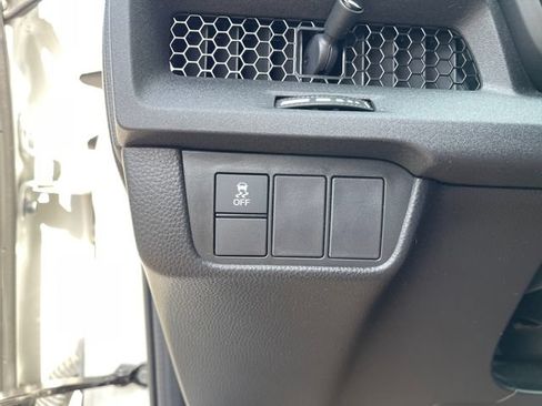 Certified 2025 Honda CR-V EX image 22