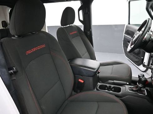 Used 2023 Jeep Wrangler Unlimited Rubicon AWD/4WD image 25