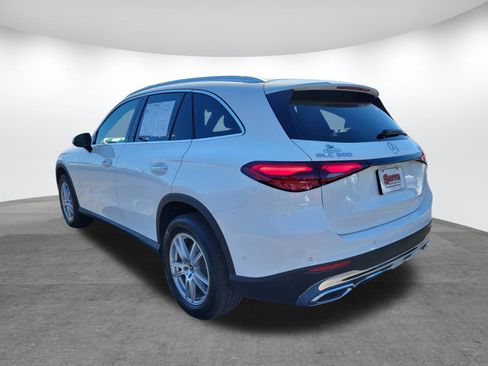 Used 2025 Mercedes-Benz GLC 300 image 28