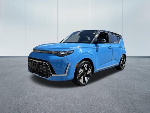 Used 2024 Kia Soul GT-Line FWD image 2