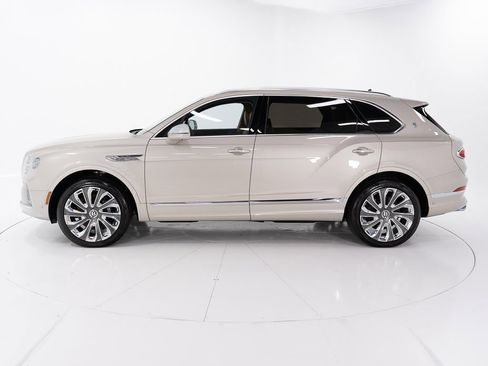 Certified 2025 Bentley Bentayga Extended Wheelbase image 2