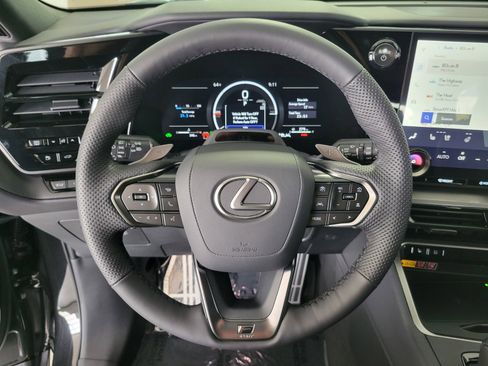 Certified 2026 Lexus TX 500h AWD w/ Technology Package image 19