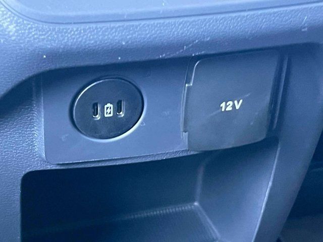 Used 2026 Ford Explorer Active AWD/4WD image 19