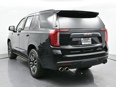 Used 2023 GMC Yukon AT4 w/ AT4 Premium Plus Package image 5