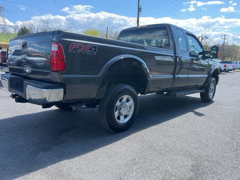 Used 2016 Ford F250 XL w/ XL Appearance Package image 6