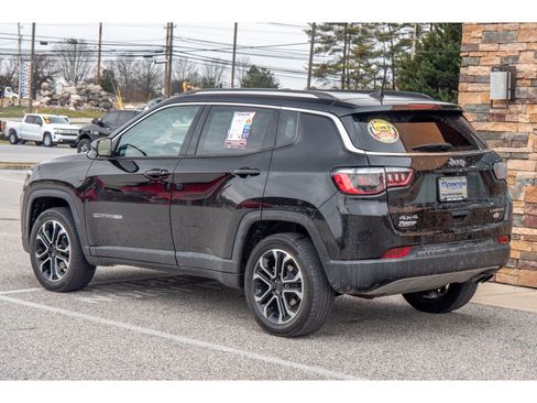 Used 2022 Jeep Compass Limited w/ Sun and Sound Group image 5