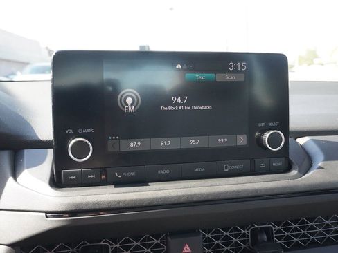 Used 2023 Honda Accord LX image 34