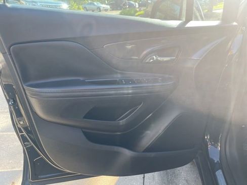 Used 2020 Buick Encore Preferred w/ Safety Package AWD/4WD image 10