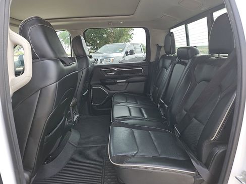 Used 2022 RAM 1500 Laramie RWD image 11