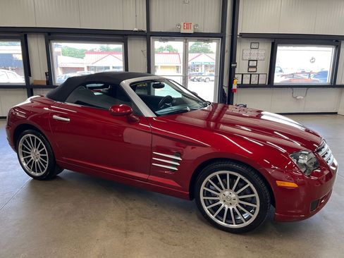 Used 2007 Chrysler Crossfire Convertible w/ Special Edition Group RWD image 26