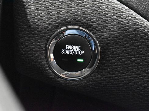 Used 2019 Chevrolet Cruze LT image 14