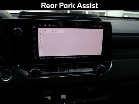 Used 2024 Chevrolet Colorado Trail Boss w/ Technology Package image 22