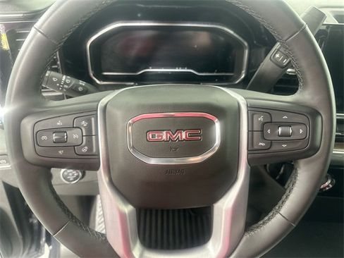 Used 2023 GMC Sierra 1500 Elevation image 18