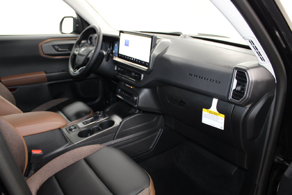 New 2026 Ford Bronco Sport Outer Banks w/ Outer Banks Tech Package+ AWD/4WD image 21
