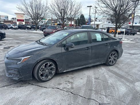 Used 2025 Toyota Corolla FX image 6