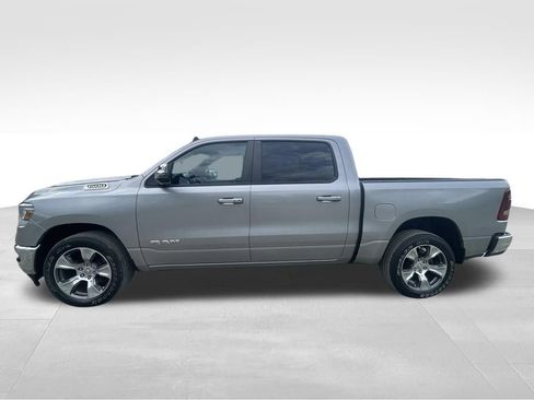Used 2023 RAM 1500 Laramie AWD/4WD image 17