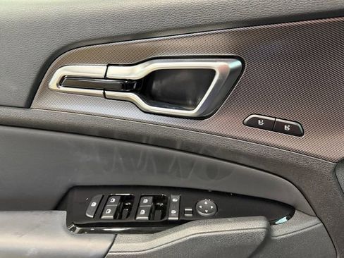 Certified 2023 Kia Sportage SX AWD/4WD image 17